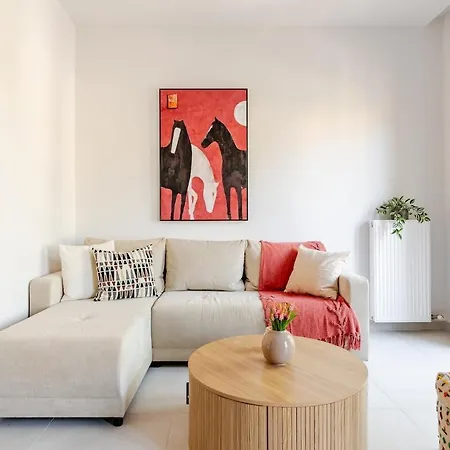 Spacious Luxury Apt, Old Town
