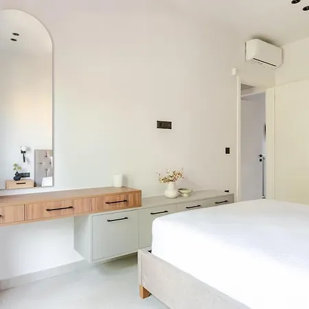 Spacious Luxury Apt, Old Town *