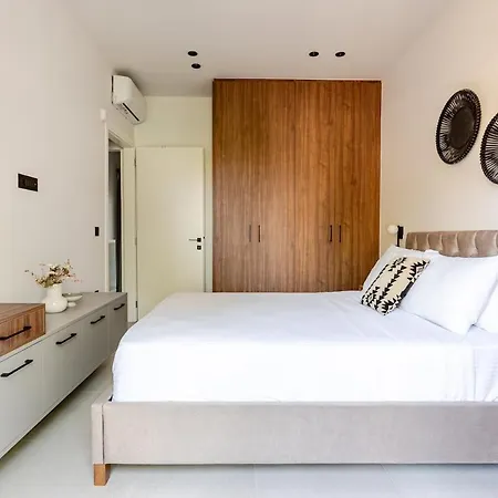 Spacious Luxury Apt, Old Town La Canée