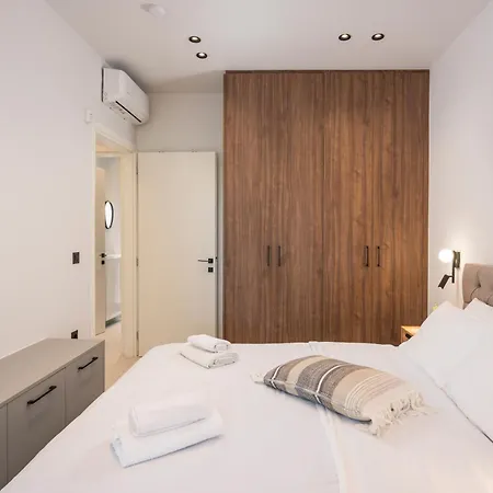 Apartment Spacious Luxury Apt, Old Town *