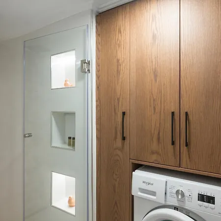 Apartment Spacious Luxury Apt, Old Town *