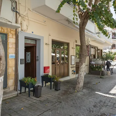 Spacious Luxury Apt, Old Town *