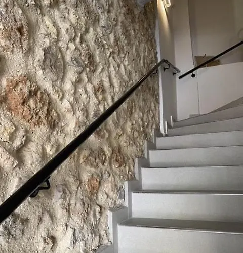 Spacious Luxury Apt, Old Town Appartamento *