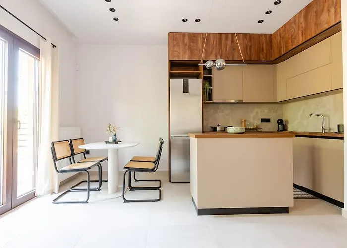 Spacious Luxury Apt, Old Town Appartement *