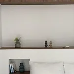 Spacious Luxury Apt, Old Town Apartman