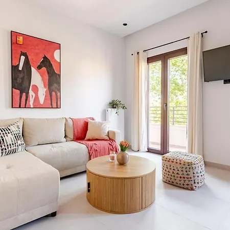 Apartamento Spacious Luxury Apt, Old Town