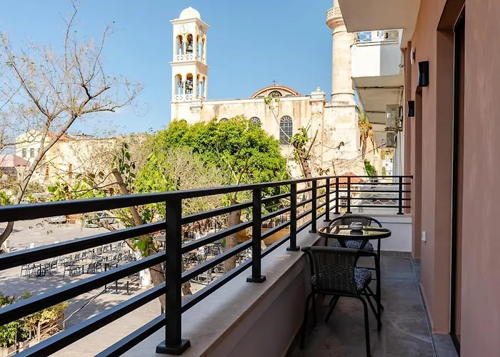 Spacious Luxury Apt, Old Town Apartmán